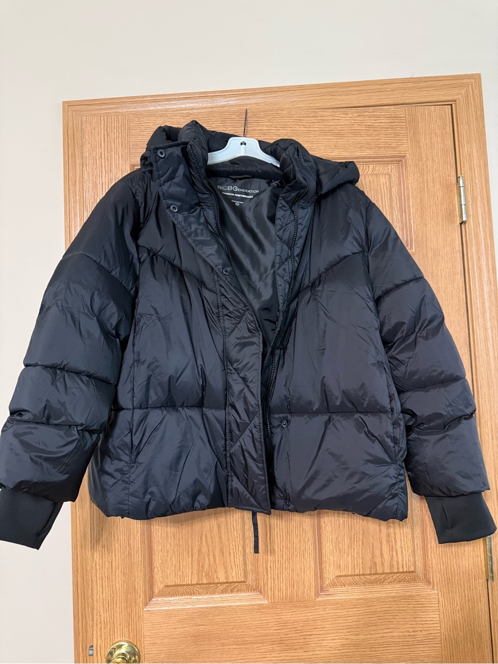 BCBGeneration Black Hooded Cropped Puffer Coat